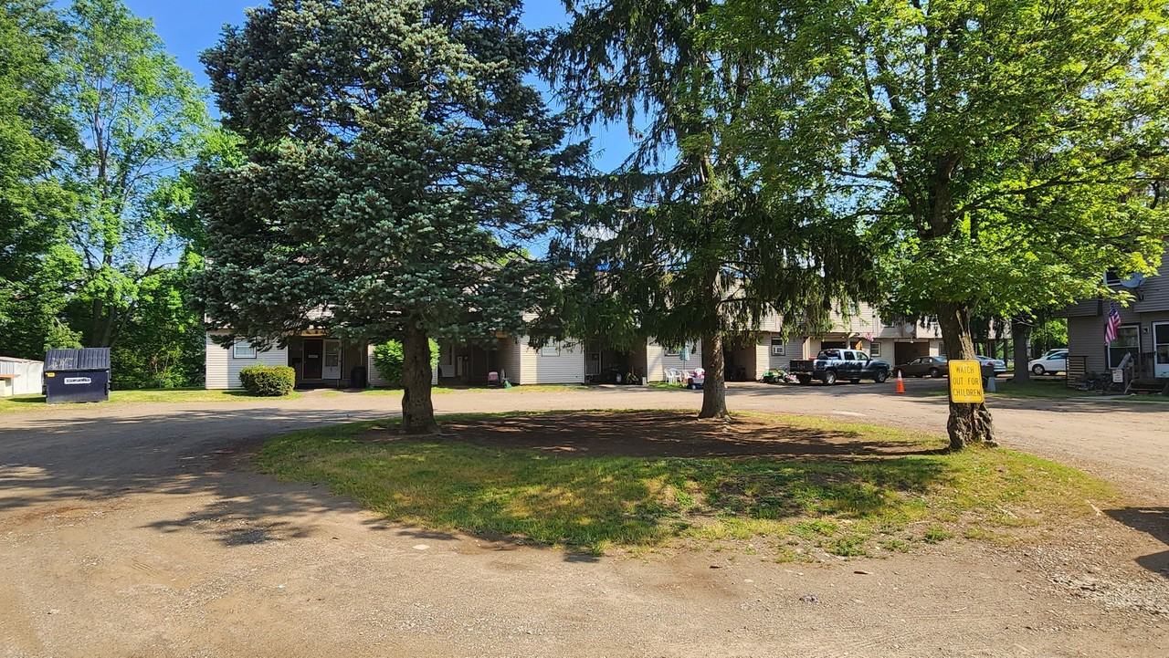 39 Medbury Avenue - Photo 4 of 5