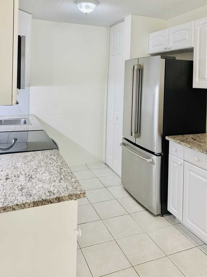 826 Wiggins Pass Rd #214 - Photo 7 of 23