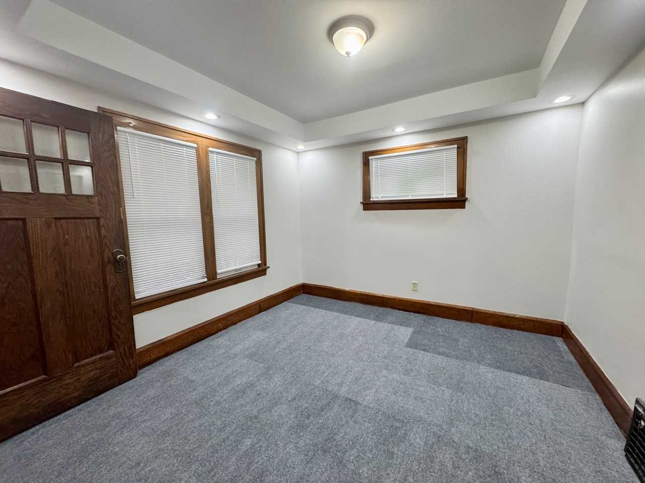 1118 Ardmore Ave Sw #NA - Photo 3 of 12