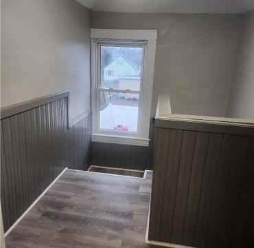 29 Princess Ave #2 - Photo 7 of 10