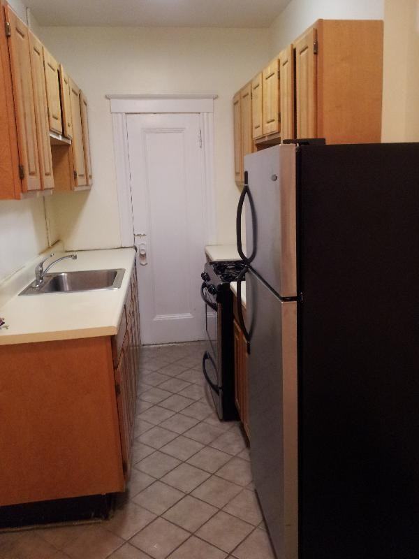 1610 Massachusetts Ave #1 - Photo 6 of 24