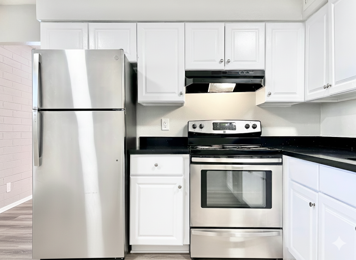 7032 N 76th Ave #2 - Photo 2 of 19