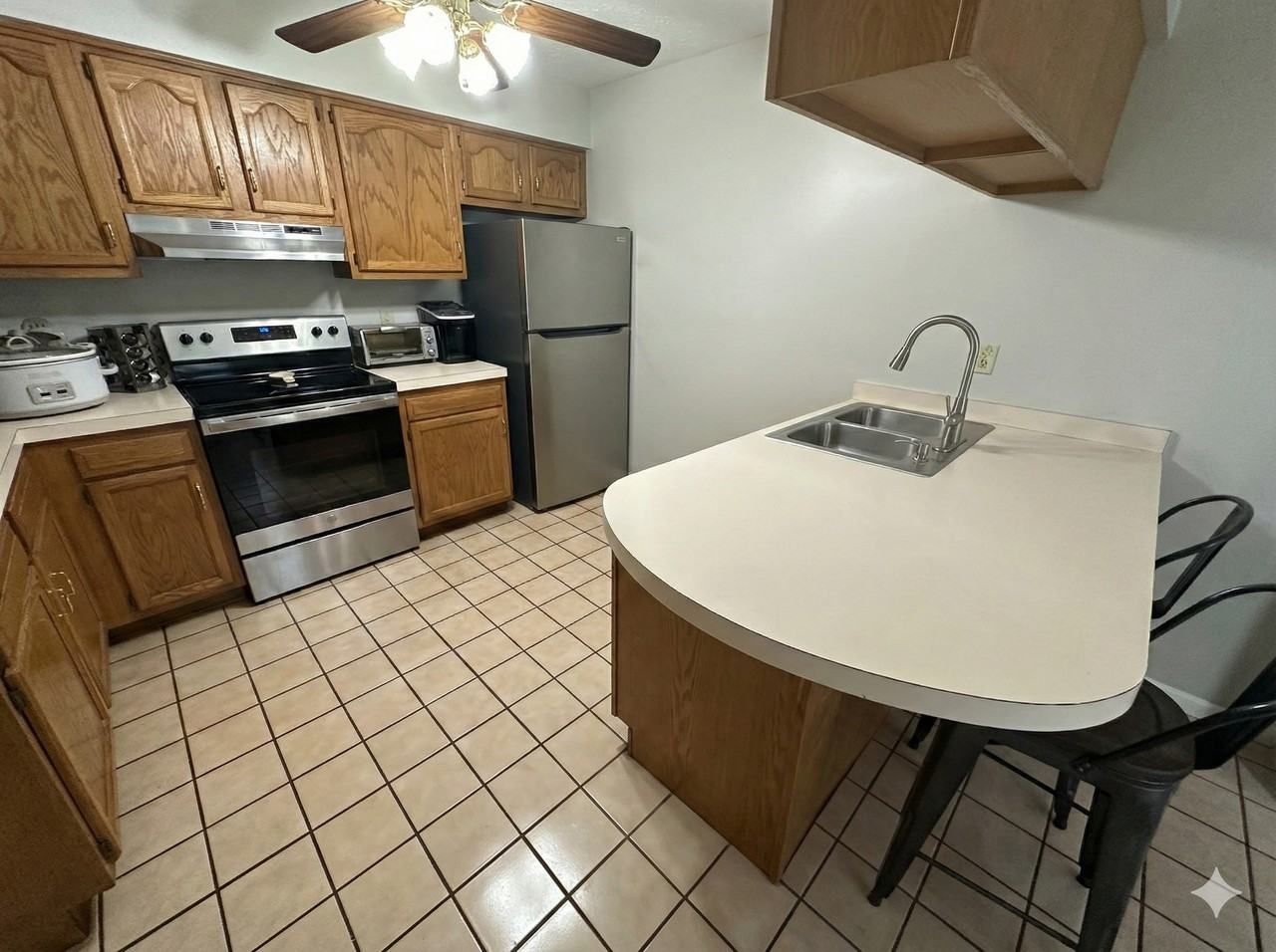 1641 Olympus Dr #NA - Photo 3 of 13