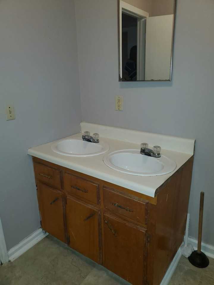 113 Woodlawn Ave #NA - Photo 7 of 15