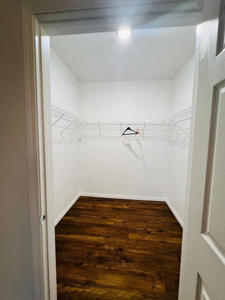 701 Gibson Dr #1013 - Photo 5 of 10