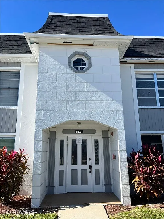 6824 Sandtrap Dr #4 - Photo 2 of 24