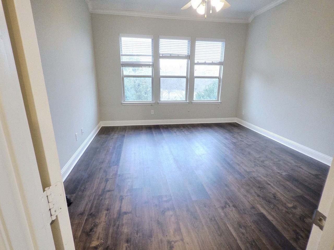 557 Reale Dr #557 - Photo 7 of 19