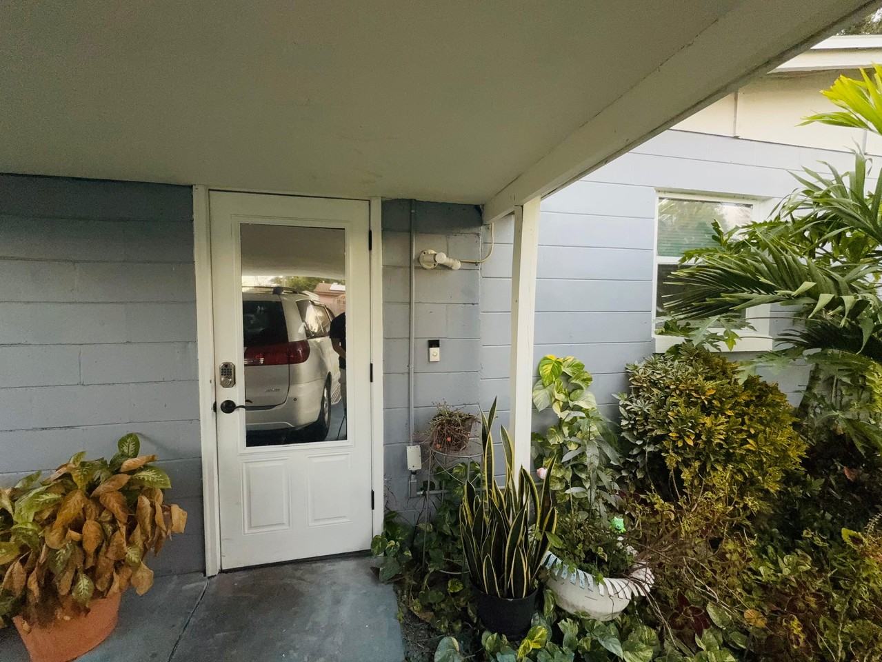 2615 N Beaumont Ave #NA - Photo 5 of 38