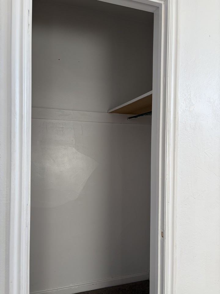 90 E 200 S #B - Photo 5 of 11