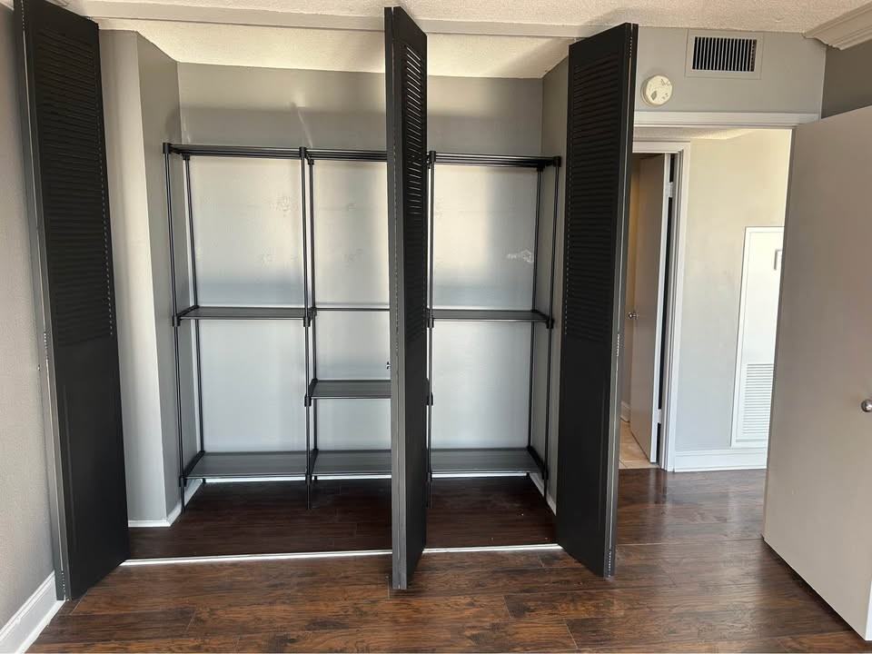 410 W 7th St #729 - Photo 6 of 17