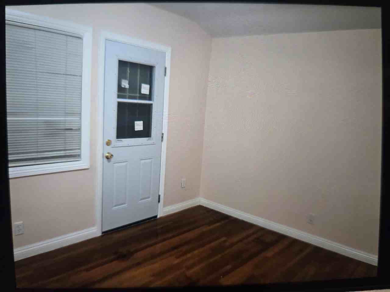 1645 W Wisteria Pl #NA - Photo 7 of 35