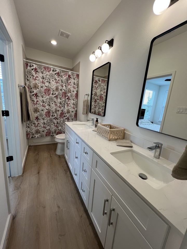 203 Danna Ln #D - Photo 4 of 10