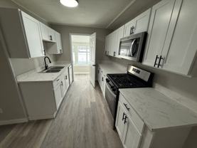 315 W Division St #4 - Photo 1 of 1