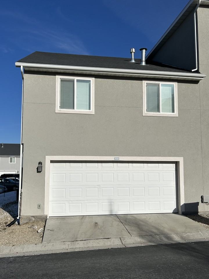 14369 S Oakfield Way - Photo 2 of 17