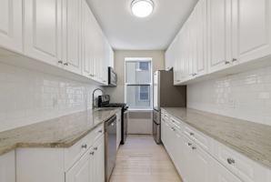 featured image of 1775 E 18th St #3R