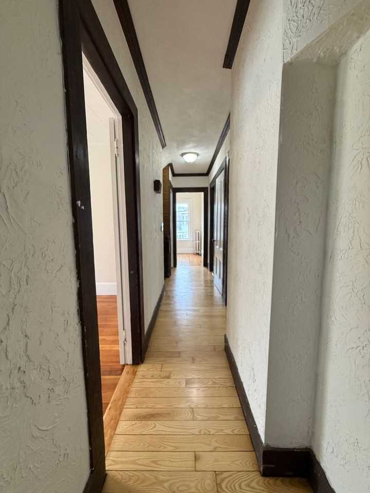 15 Alcott St - Photo 7 of 14