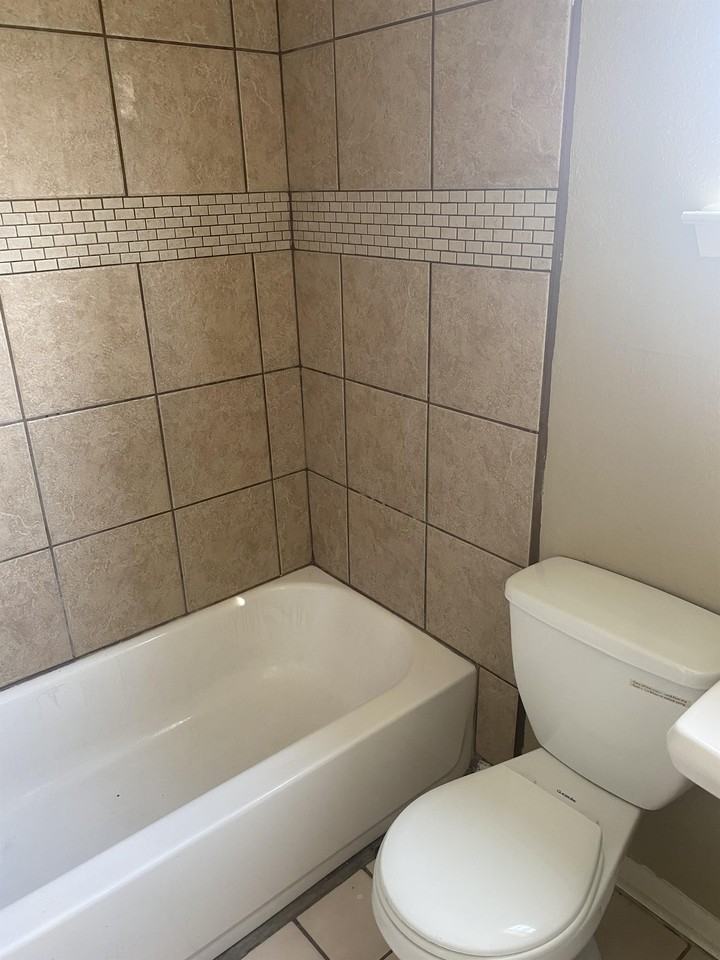 602 N 2nd St. - 4 B #4B - Photo 5 of 7