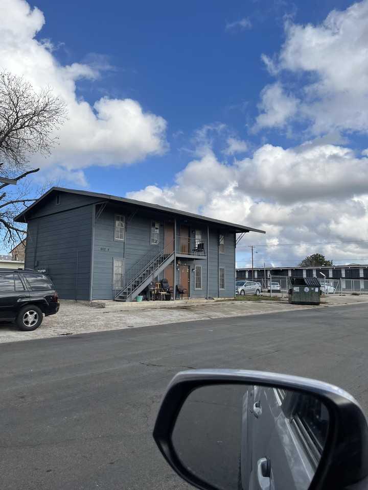 602 N 2nd St. - 4 B #4B - Photo 7 of 7