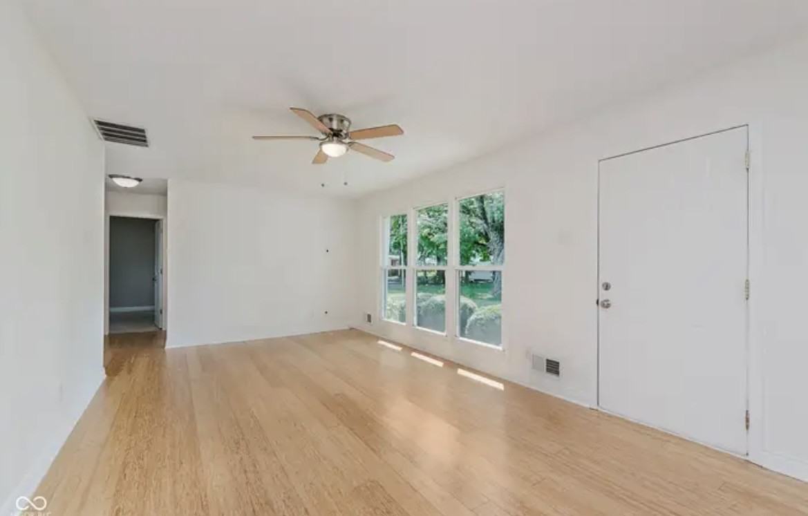 10409 Barmore Ave #NA - Photo 2 of 16