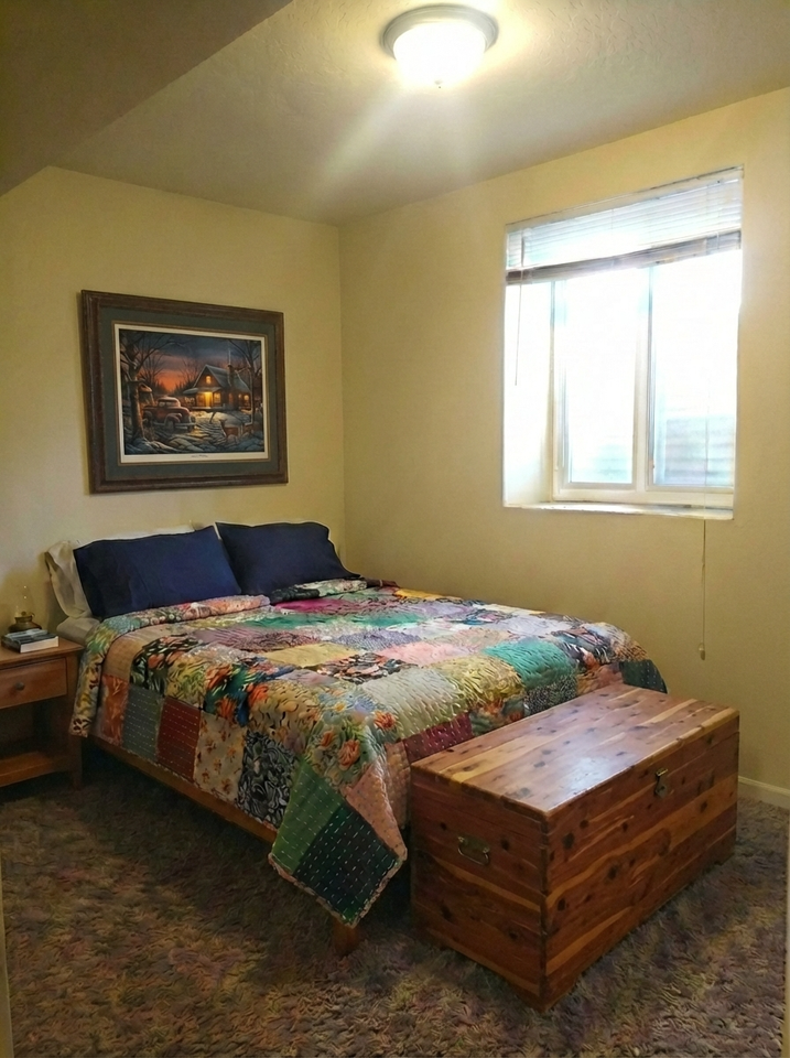 100 Cliff Ave #9 - Photo 7 of 11