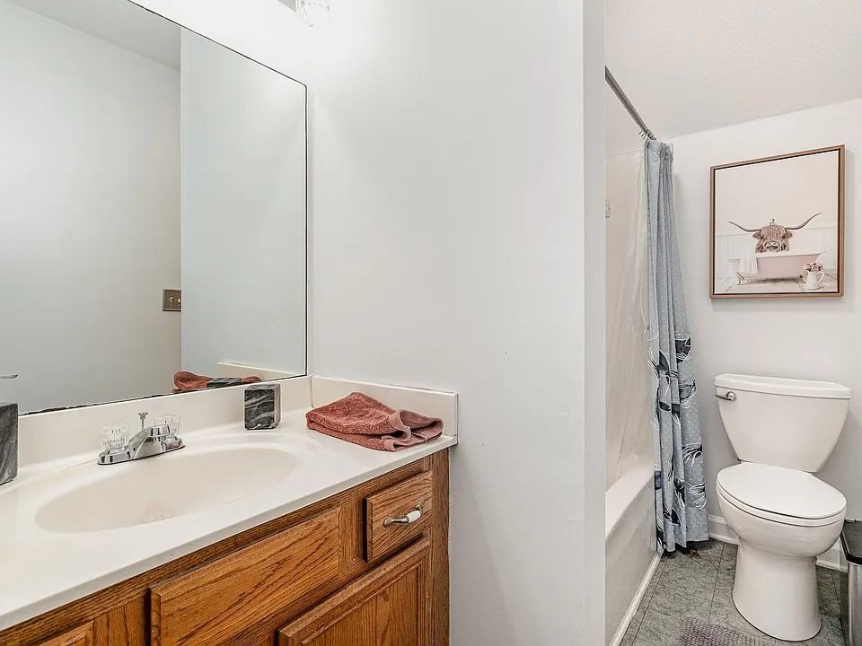 103 Holgate Ct #A - Photo 2 of 3