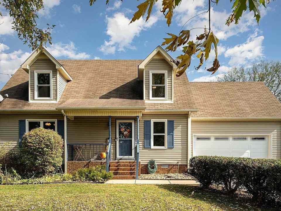 103 Holgate Ct #A - Photo 3 of 3