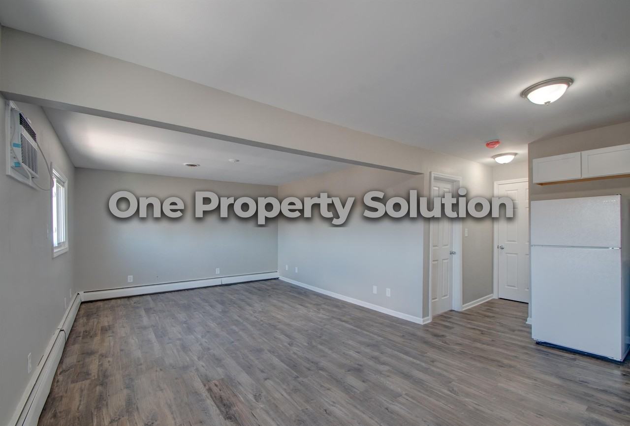 5284 Broadway 2E #1 - Photo 4 of 11