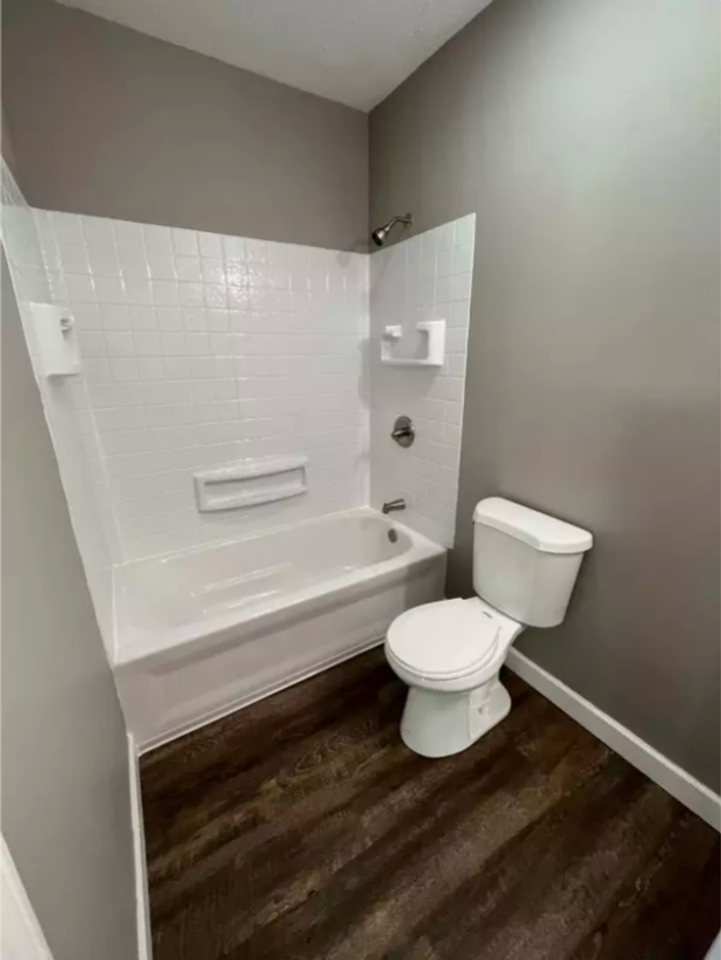 4909 Sunnyside Ct - Photo 6 of 9