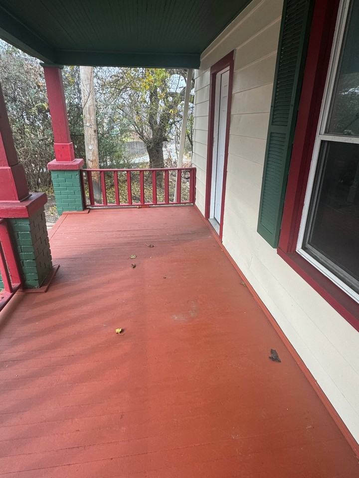 275 Greensburg Pike #1 - Photo 2 of 11