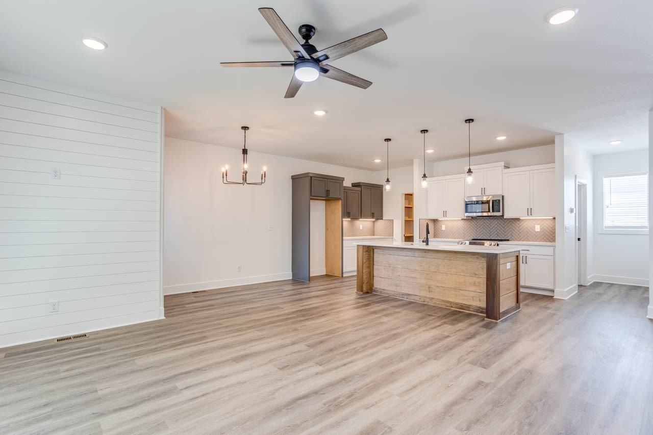 8441 W 37th Ct N #1 - Photo 5 of 30