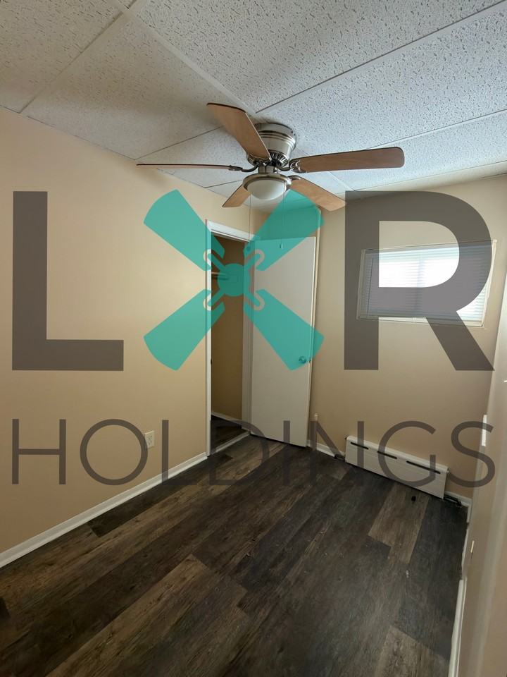 506 Market St #1 - Photo 5 of 8