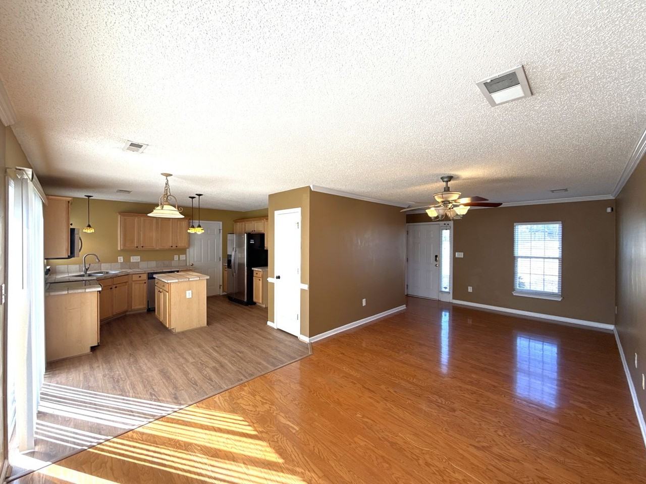 7304 Ravanna Dr - Photo 2 of 23