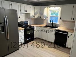 featured image of 7 Tardiff St