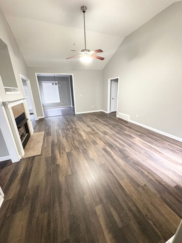 8811 Glen Xing - Photo 6 of 19