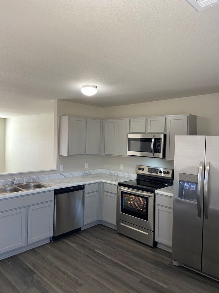 1750 Isabella Rd - Photo 7 of 20