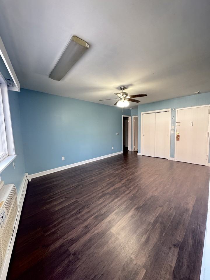 1536 41st Street #A1 - Photo 5 of 9