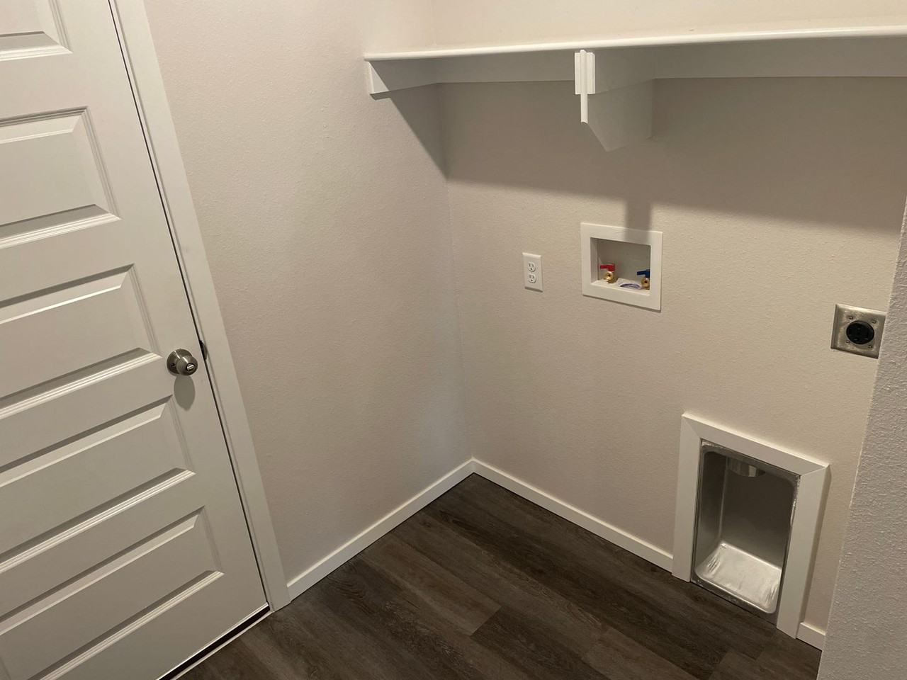 3304 E Jacob Ln - Photo 5 of 14