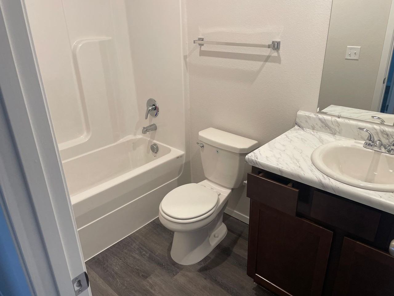 3304 E Jacob Ln - Photo 7 of 14