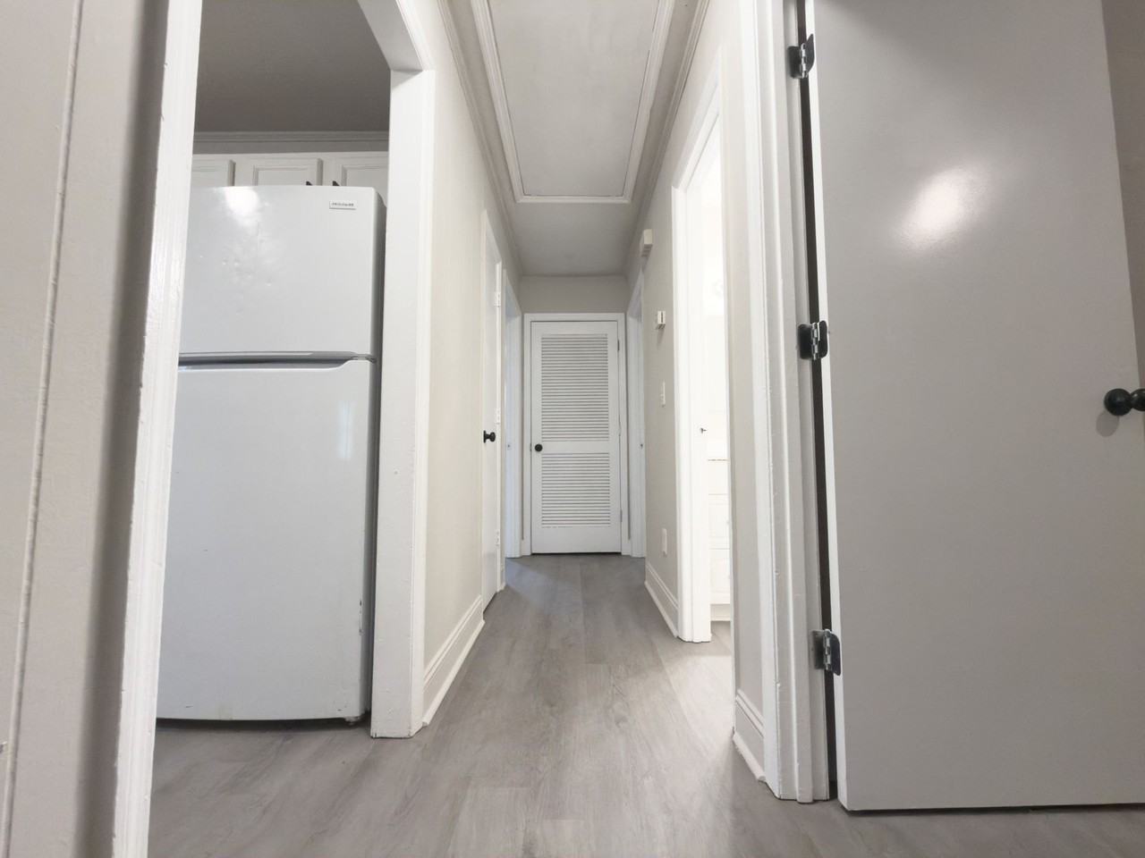 836 White Oak Dr - Photo 6 of 17