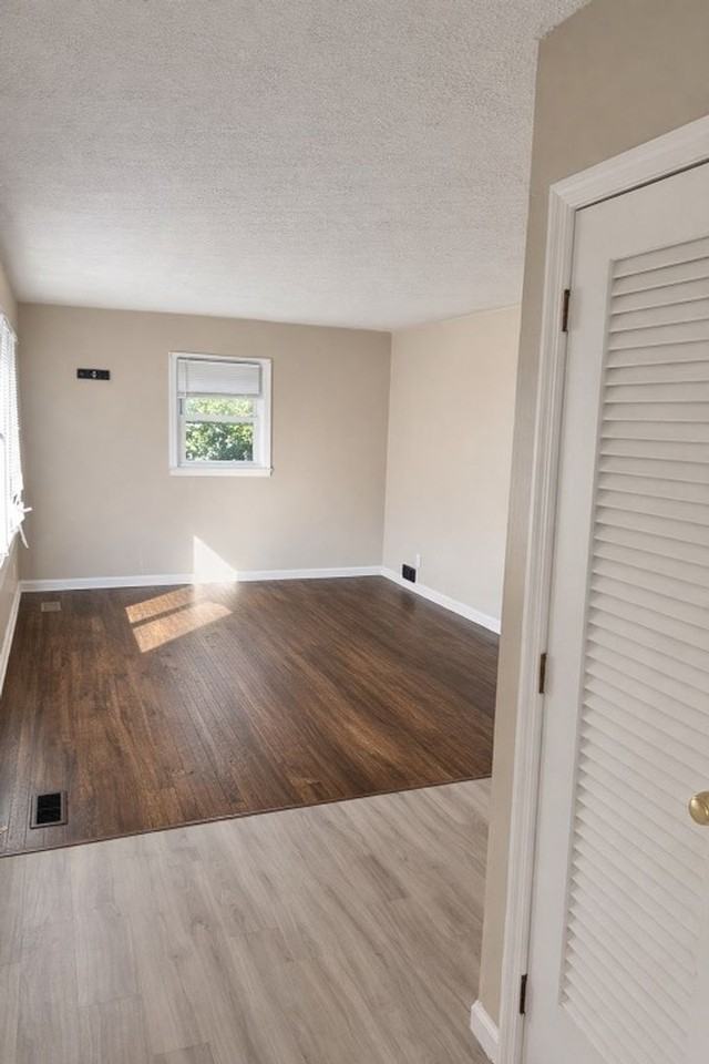 2617 Wingate Rd - Photo 2 of 6