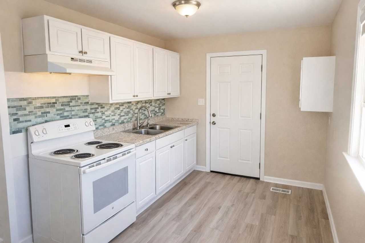 2617 Wingate Rd - Photo 3 of 6