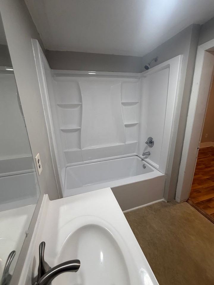 12 Harwinton Ave - Photo 6 of 12