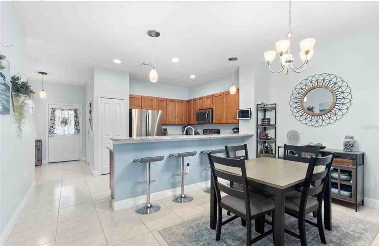 1297 Jonah Dr - Photo 4 of 16