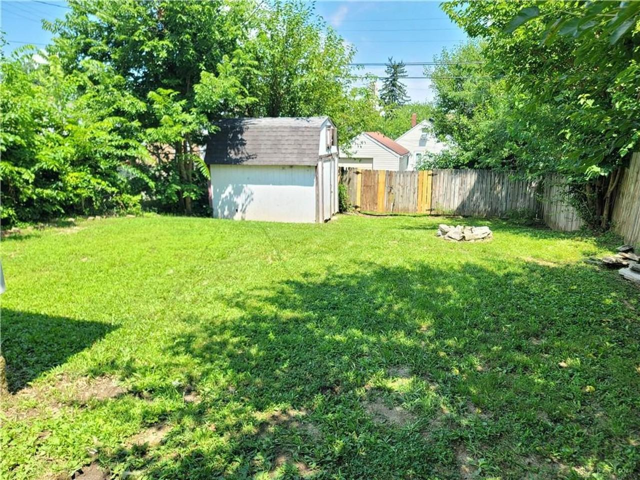 819 Chelsea Ave - Photo 5 of 25