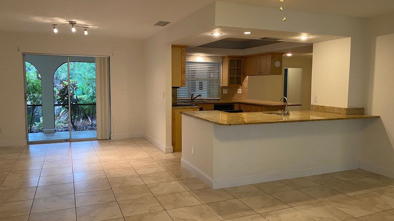 5151 Oakmont Pl - Photo 3 of 36