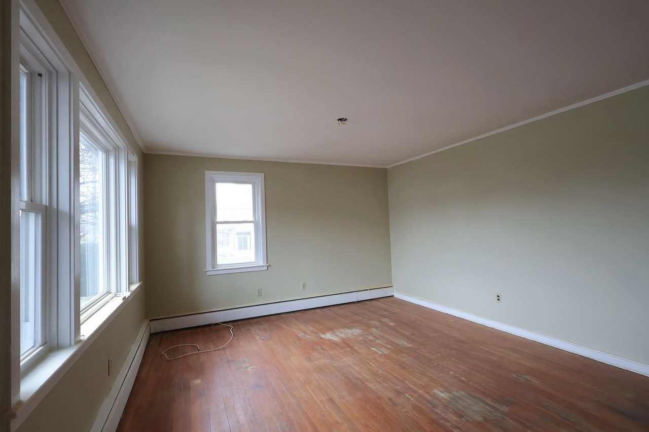 202 N Grant St - Photo 2 of 12