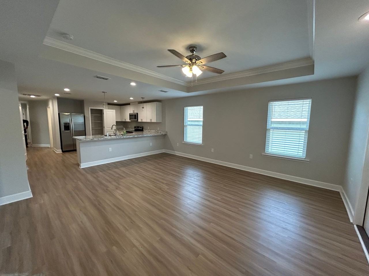 2207 Holton St - Photo 3 of 29