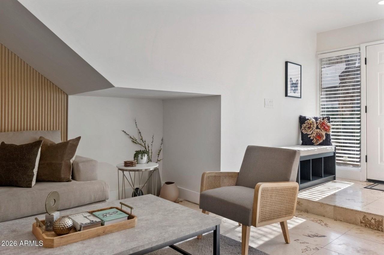 1820 E Morten Ave #117 - Photo 5 of 31