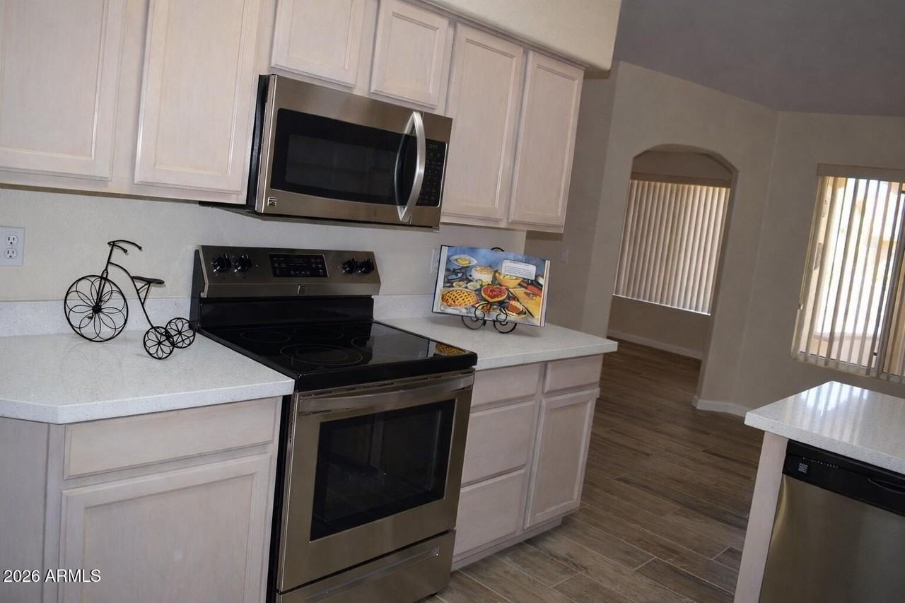 8508 W Kimberly Way - Photo 3 of 6