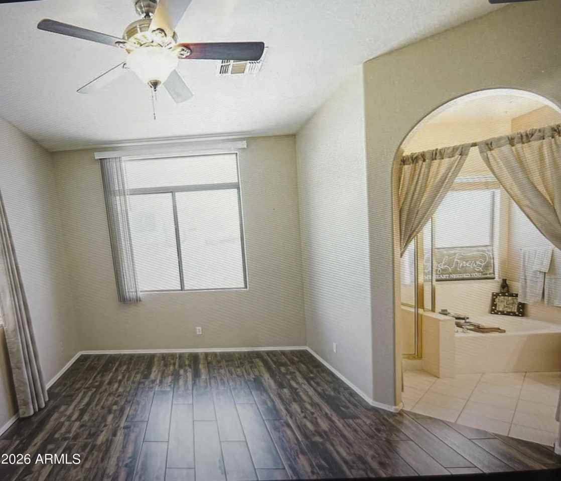 4228 E Tether Trl - Photo 4 of 9